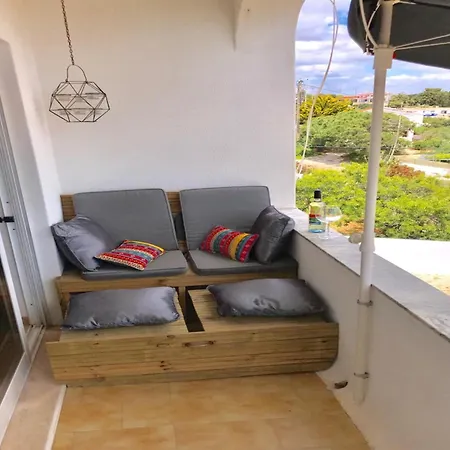 Charming Coastal Retreat