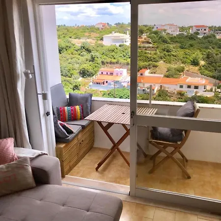 Charming Coastal Retreat Apartment Benagil