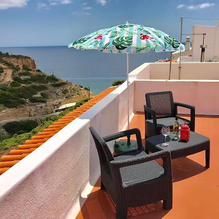Charming Coastal Retreat Apartment Benagil
